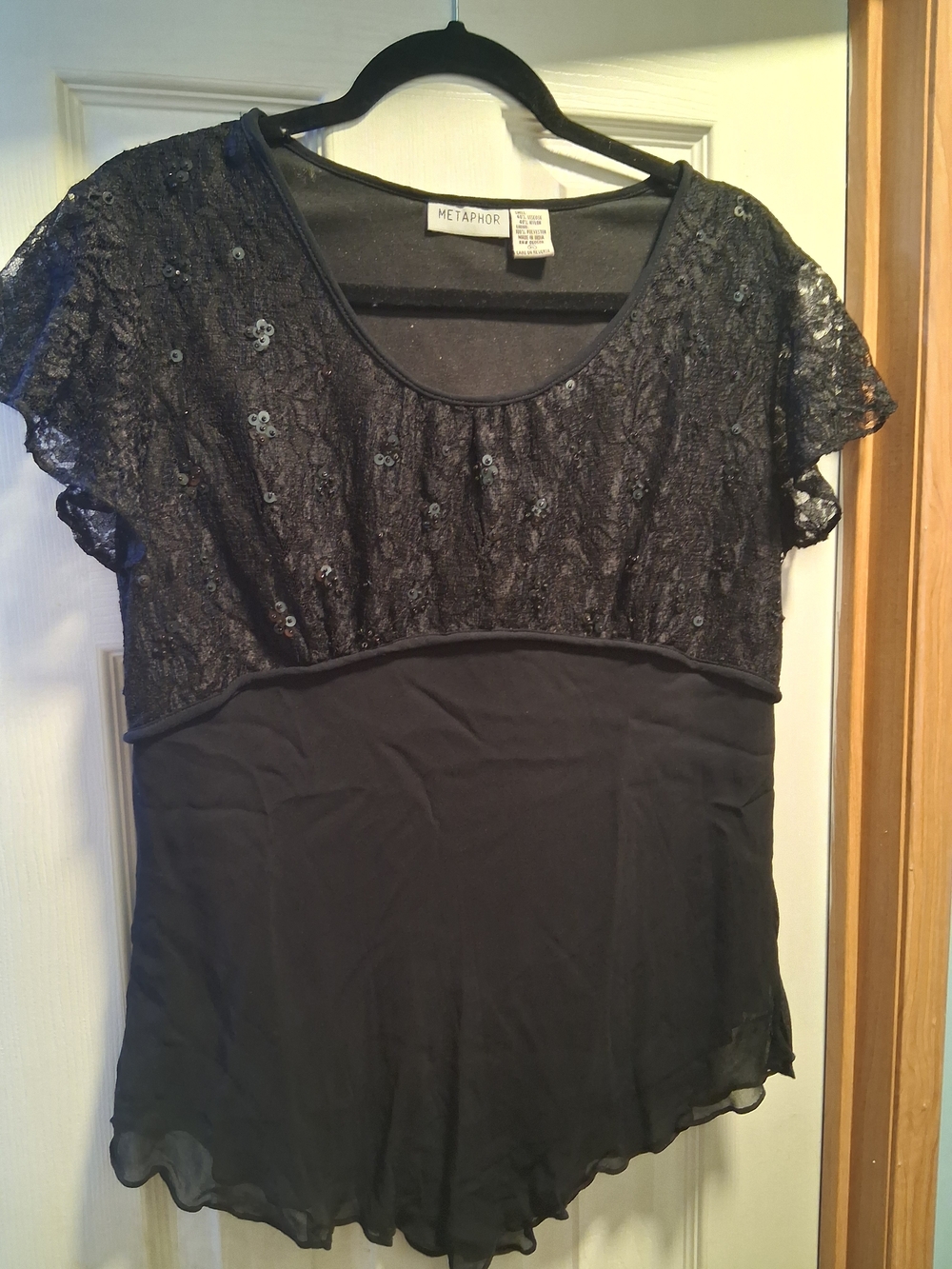 Metaphor Black Lace Sequin Short Sleeve Scoop Top Nwot
